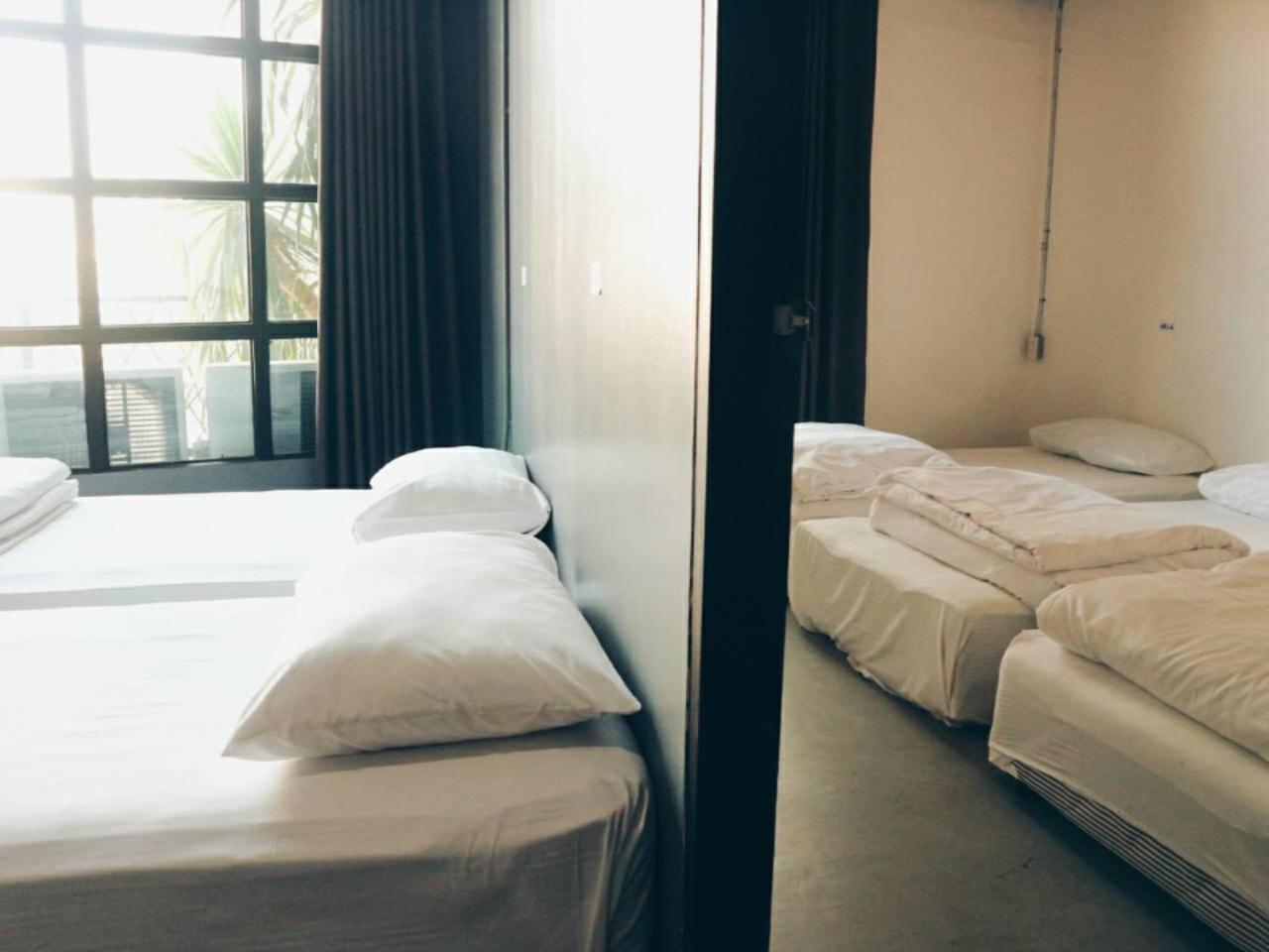 Hugnur Hostel And Coffee Chiang Mai Dış mekan fotoğraf